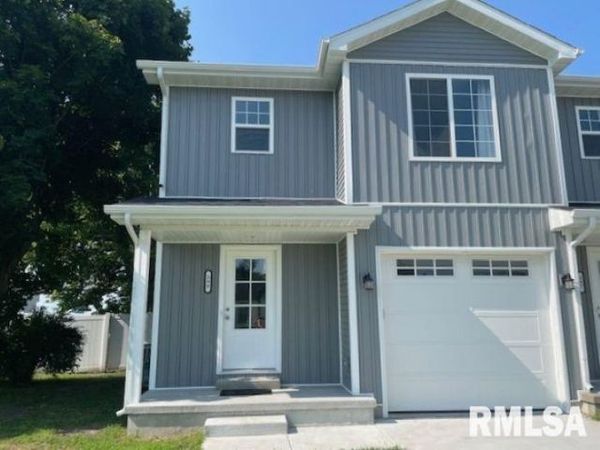 399 W MAIN Street, Williamsville, IL 62693