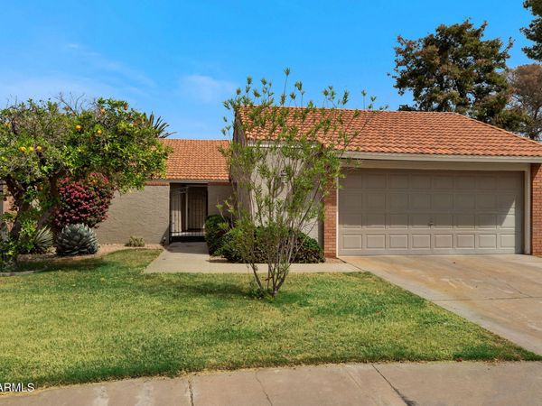 283 LEISURE WORLD, Mesa, AZ 85206