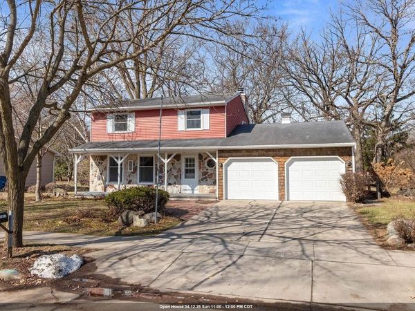 1645 CRESTVIEW DRIVE, Oshkosh, WI 54904