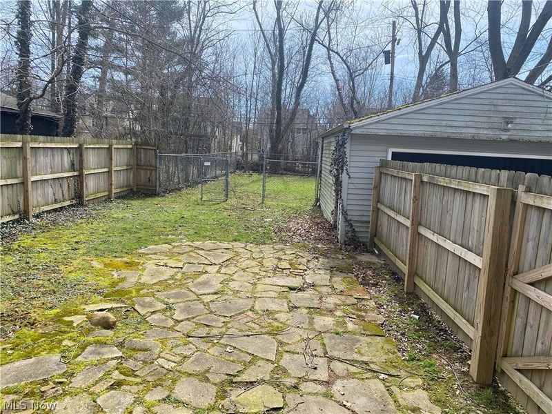 3340 E Fairfax Road , Cleveland Heights, OH 44118 Photo 2