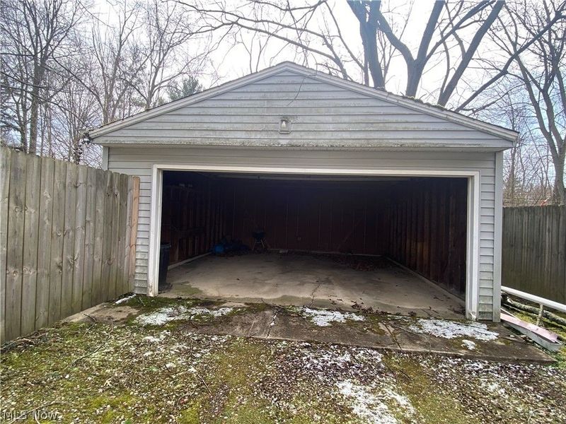 3340 E Fairfax Road , Cleveland Heights, OH 44118 Photo 4