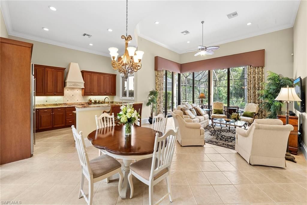 18071 Lagos Way , Naples, FL 34110 Photo