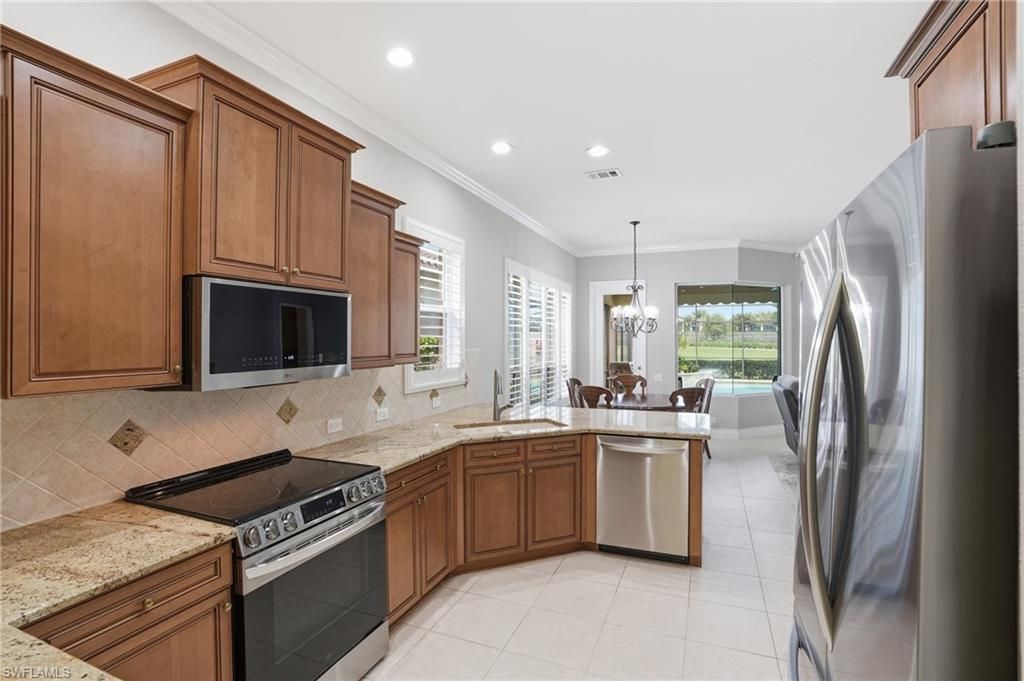 6039 Fairway Ct, Naples, FL 34110 Photo