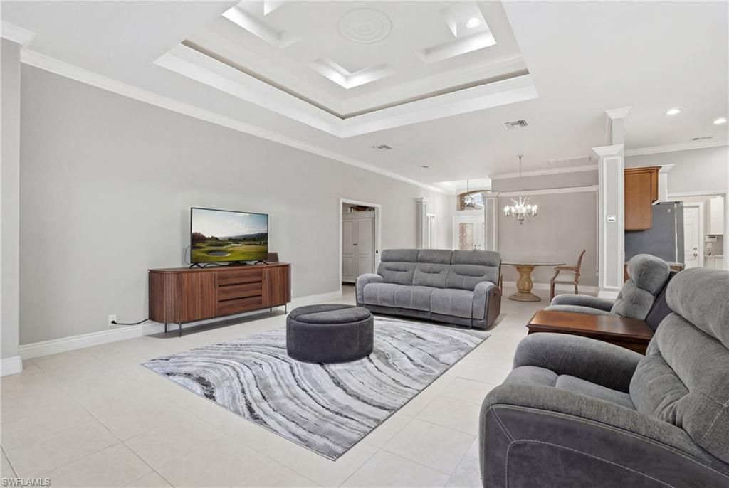 6039 Fairway Ct, Naples, FL 34110 Photo