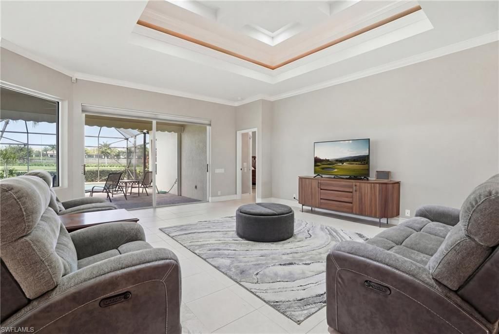 6039 Fairway Ct, Naples, FL 34110 Photo