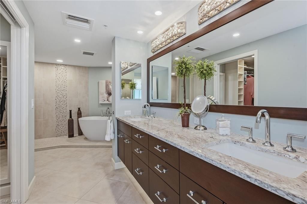 980 Cape Marco Dr , Unit 507, Marco Island, FL 34145 Photo