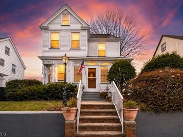 144 Stuyvesant Ave, Kearny, NJ 07032