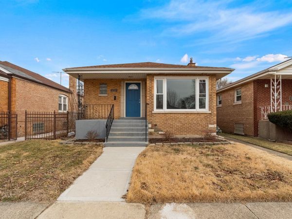 12321 S Green Street , Calumet Park, IL 60827