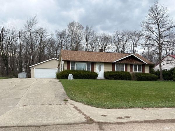 59655 Lee Avenue, Elkhart, IN 46516