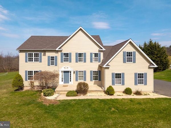 381 BRIANNA CIRCLE, POTTSTOWN, PA 19465