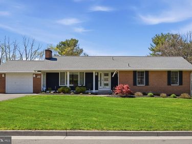 329 WOOD AVENUE, WINCHESTER, VA 22601