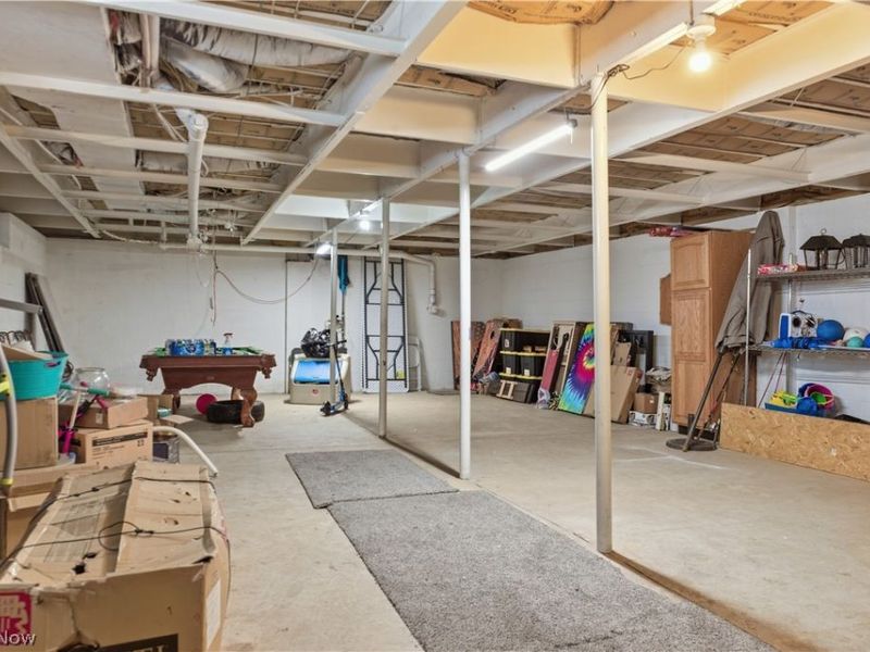 898 Longshadow Drive , Roaming Shores, OH 44084 Photo 24