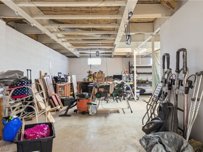 898 Longshadow Drive , Roaming Shores, OH 44084 Photo 26