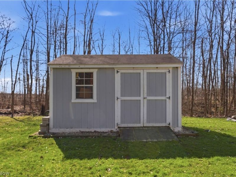 898 Longshadow Drive , Roaming Shores, OH 44084 Photo 29