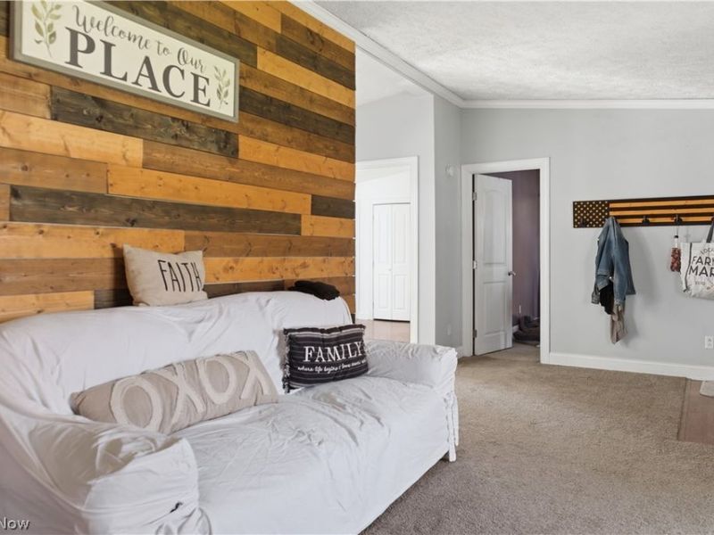 898 Longshadow Drive , Roaming Shores, OH 44084 Photo 8