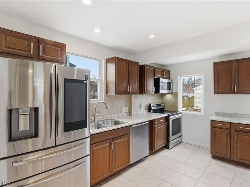 3577 Cedarbrook Road , University Heights, OH 44118 Photo 13