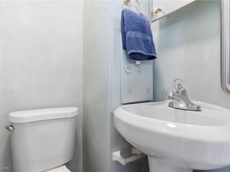 3577 Cedarbrook Road , University Heights, OH 44118 Photo 18