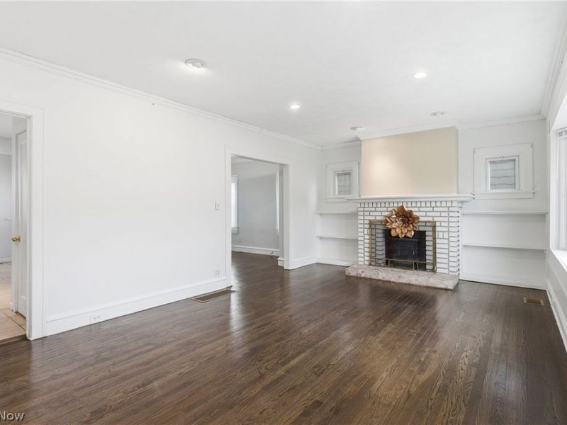 3577 Cedarbrook Road , University Heights, OH 44118 Photo 5