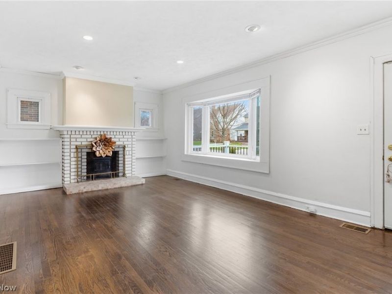 3577 Cedarbrook Road , University Heights, OH 44118 Photo 8