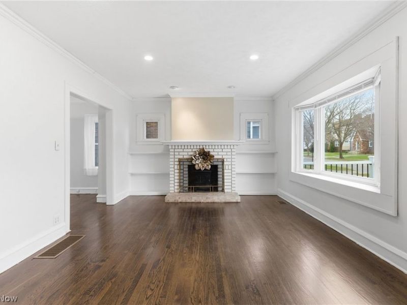 3577 Cedarbrook Road , University Heights, OH 44118 Photo 9