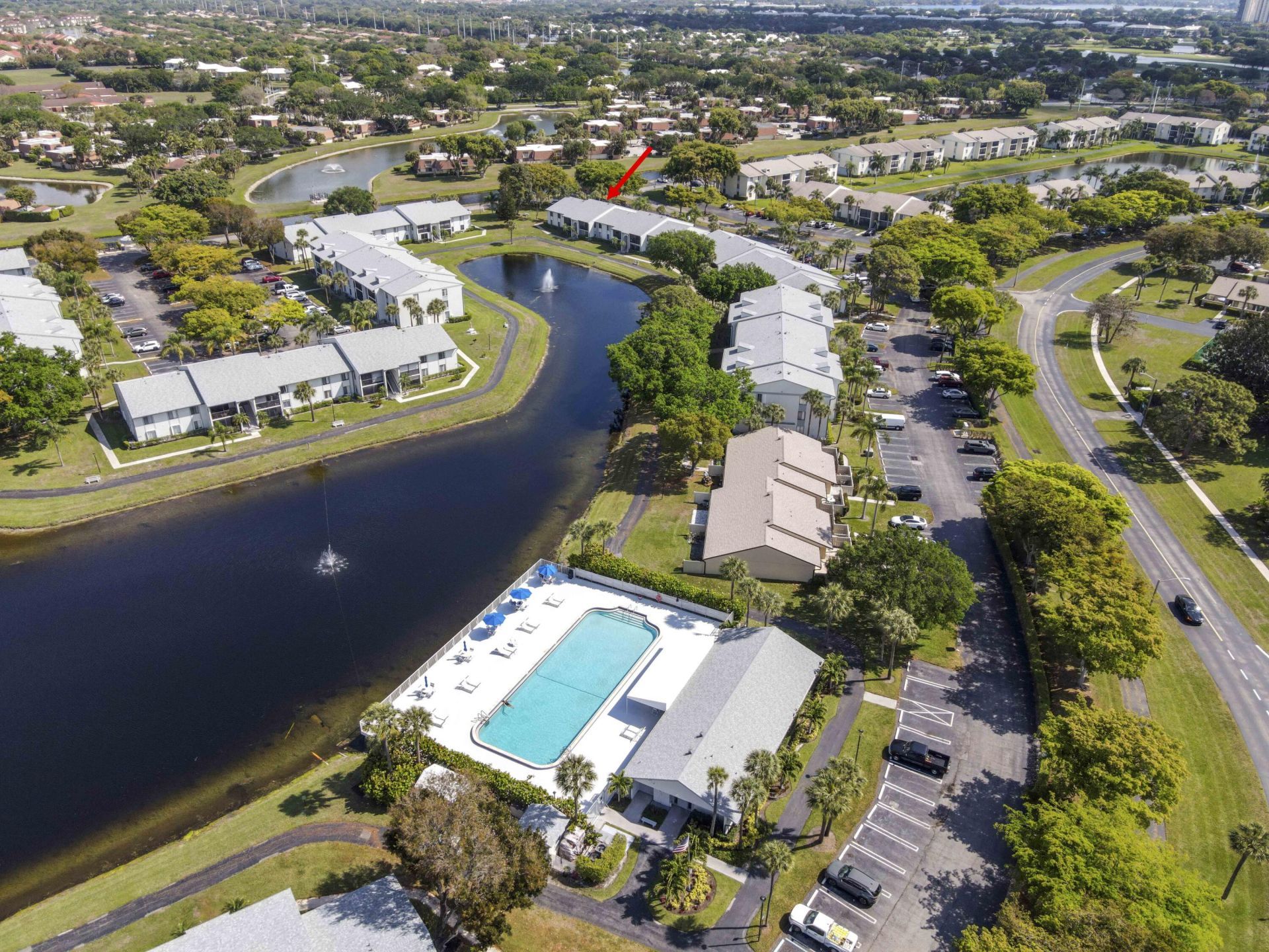 1013 Green Pine Boulevard, Unit D1, West Palm Beach, FL 33409 Photo