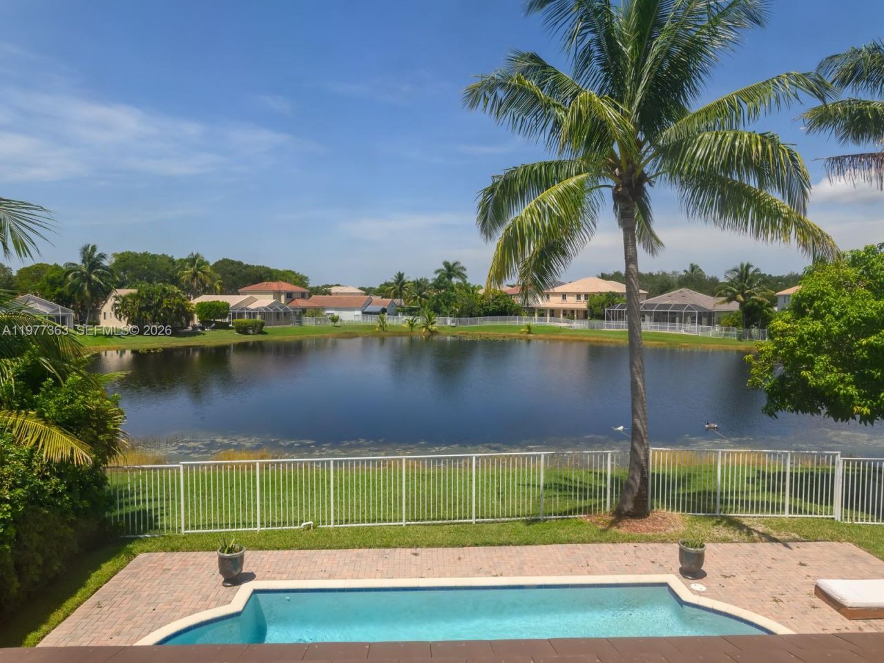 4400 Fox Ridge Dr, Weston, FL 33331 Photo