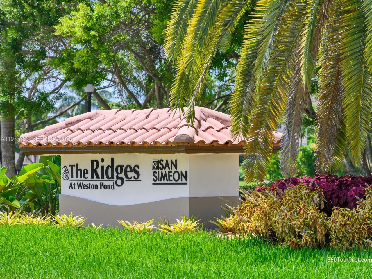 4400 Fox Ridge Dr, Weston, FL 33331 Photo