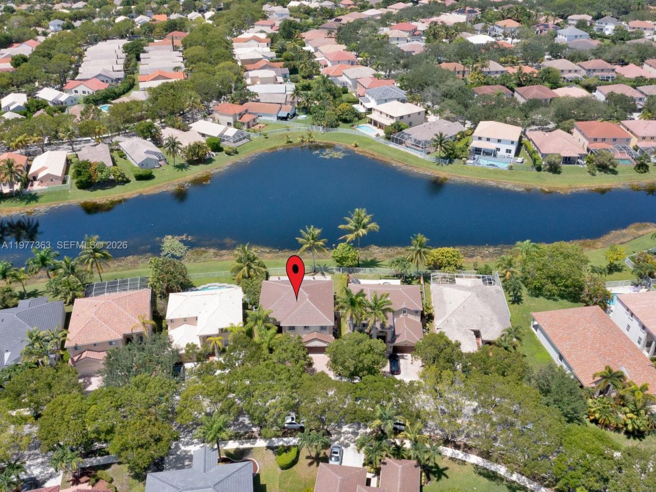 4400 Fox Ridge Dr, Weston, FL 33331 Photo