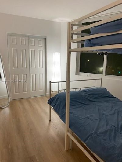 5401 Collins Ave, Unit 320, Miami Beach, FL 33140 Photo