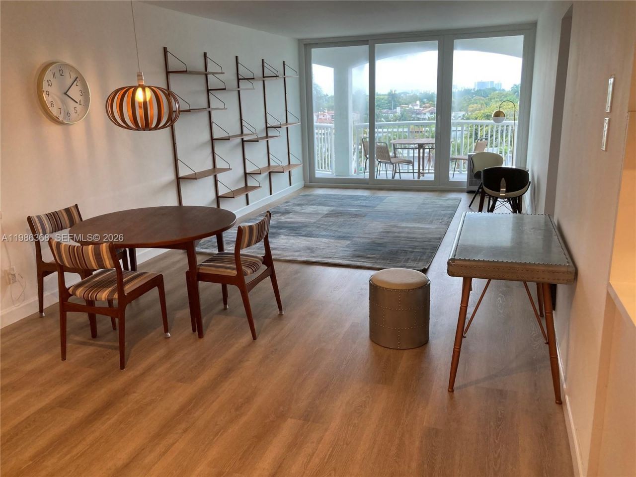 5401 Collins Ave, Unit 320, Miami Beach, FL 33140 Photo