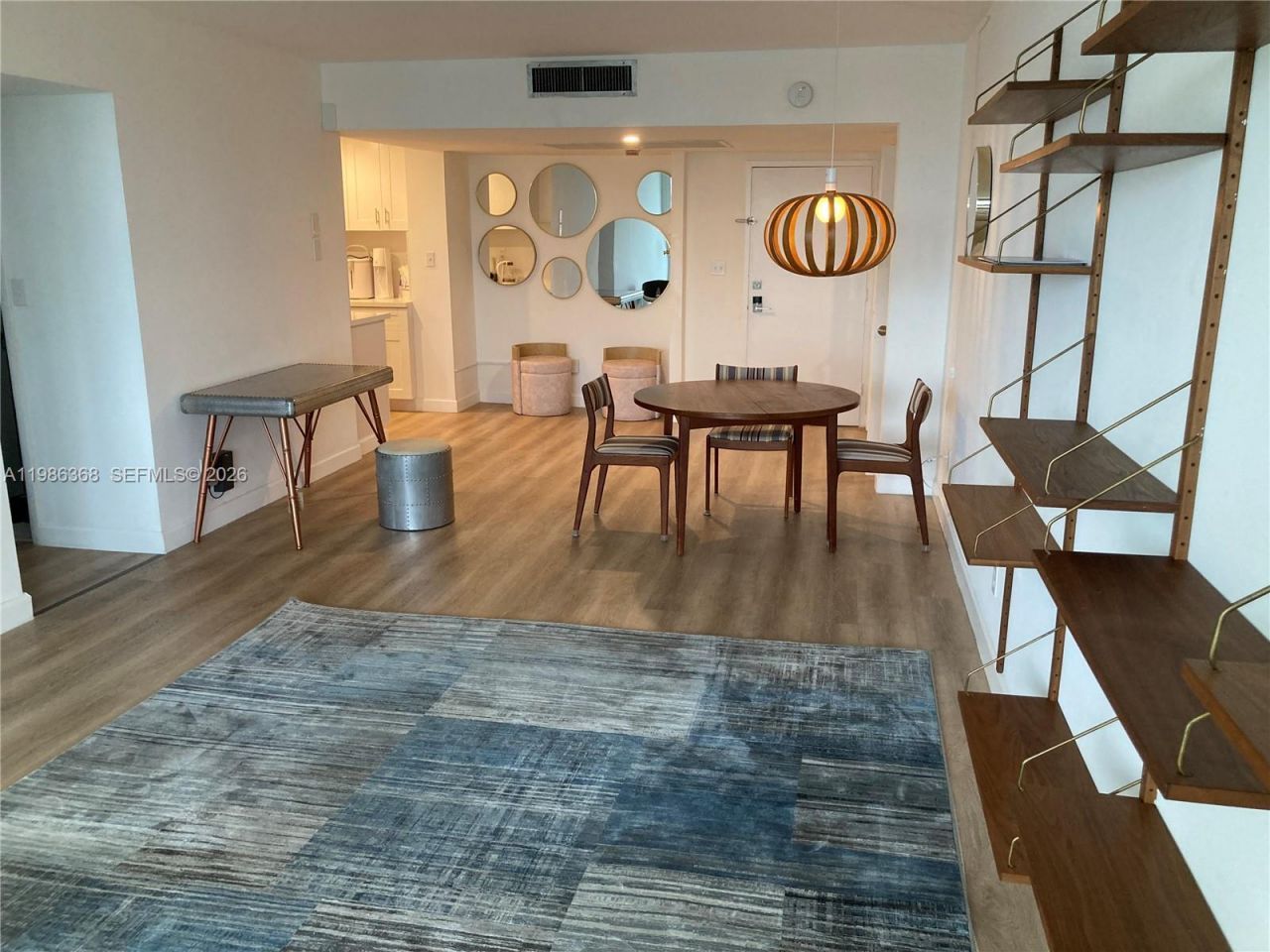 5401 Collins Ave, Unit 320, Miami Beach, FL 33140 Photo