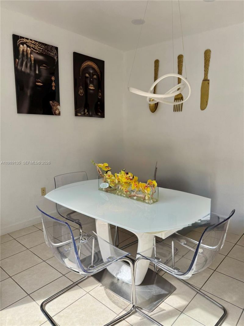 909 NE 42nd Ave, Homestead, FL 33033 Photo