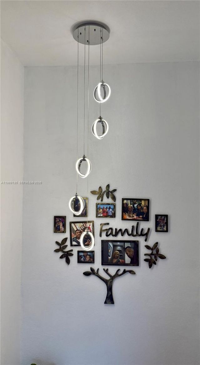 909 NE 42nd Ave, Homestead, FL 33033 Photo