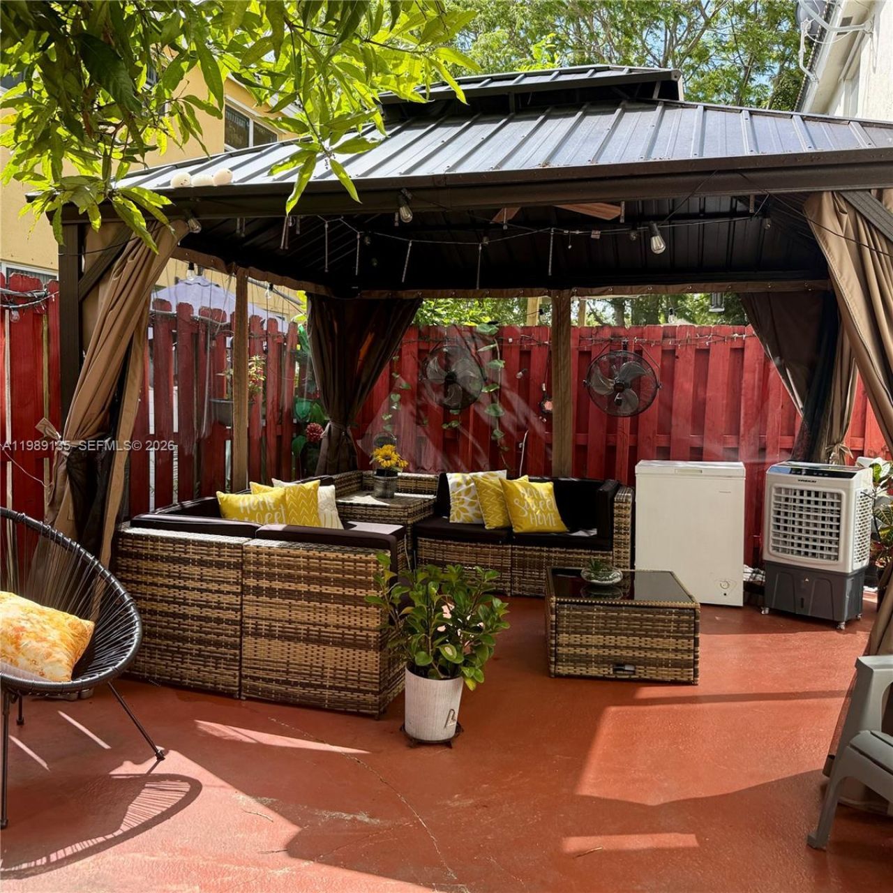 909 NE 42nd Ave, Homestead, FL 33033 Photo