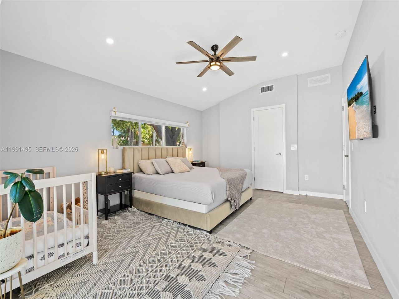 1203 Lincoln St, Hollywood, FL 33019 Photo