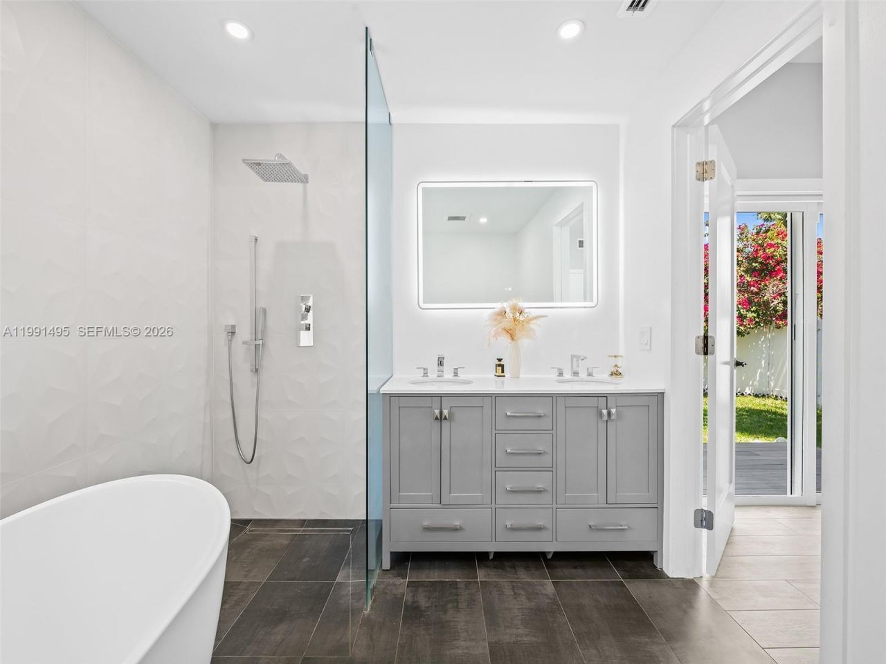 1203 Lincoln St, Hollywood, FL 33019 Photo