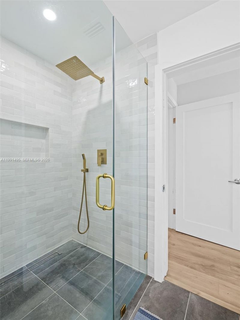 1203 Lincoln St , Hollywood, FL 33019 Photo