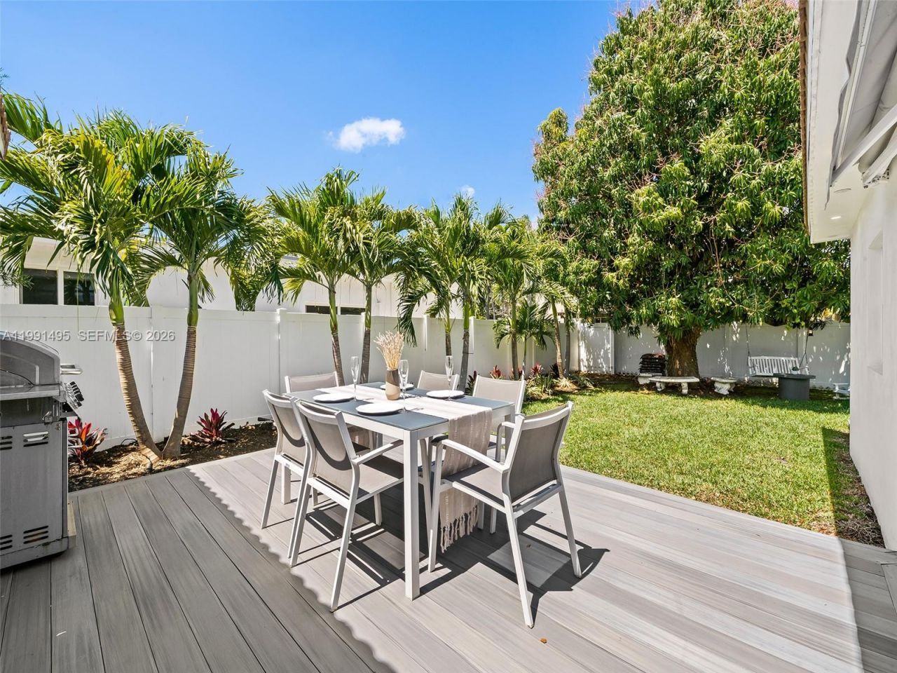1203 Lincoln St, Hollywood, FL 33019 Photo