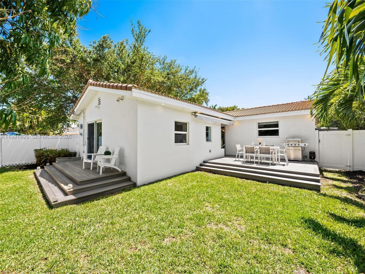 1203 Lincoln St, Hollywood, FL 33019 Photo