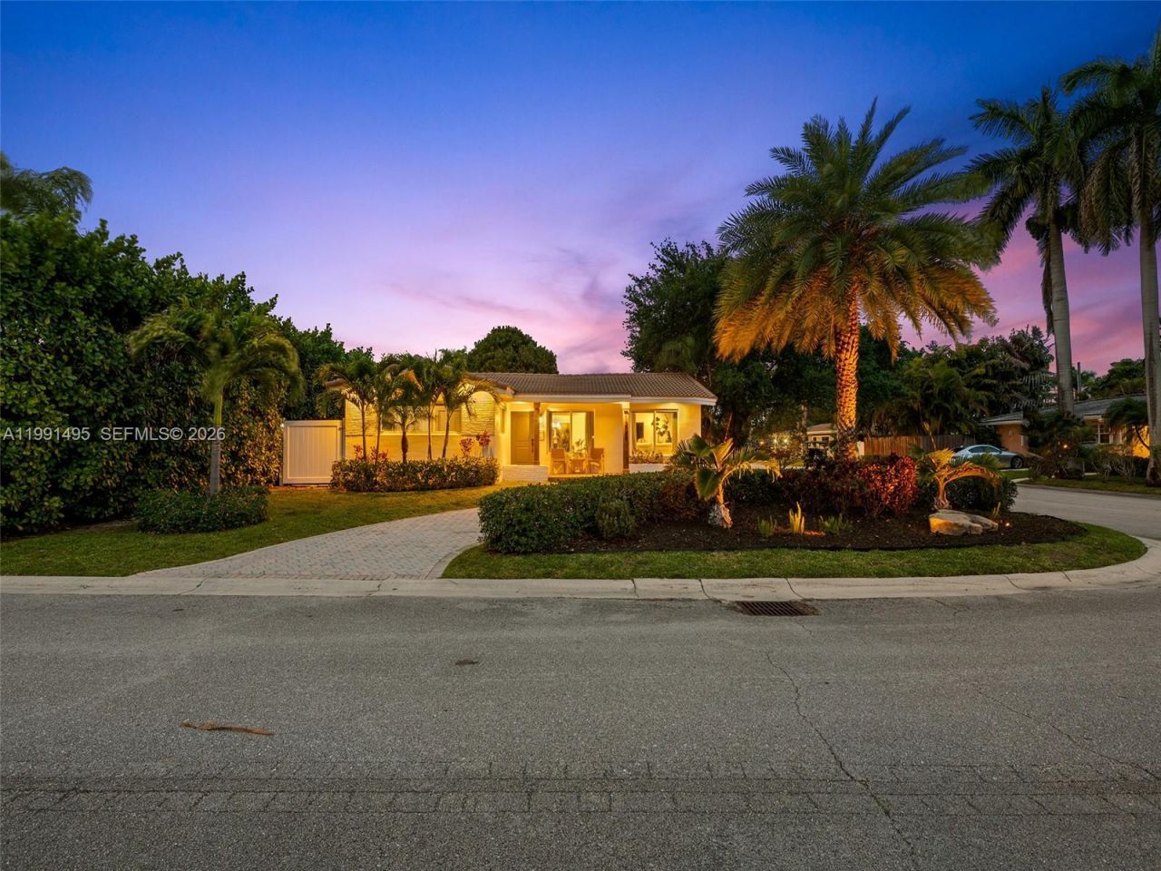 1203 Lincoln St, Hollywood, FL 33019 Photo