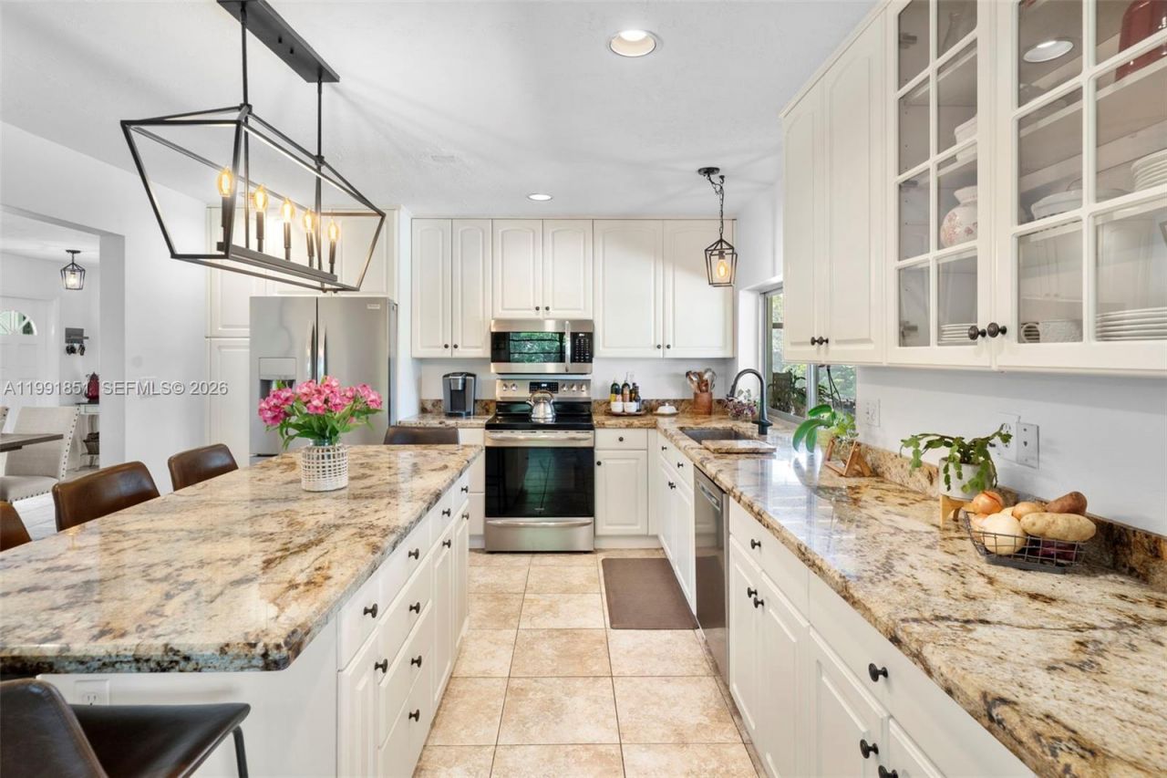 10364 SW 117th St, Miami, FL 33176 Photo