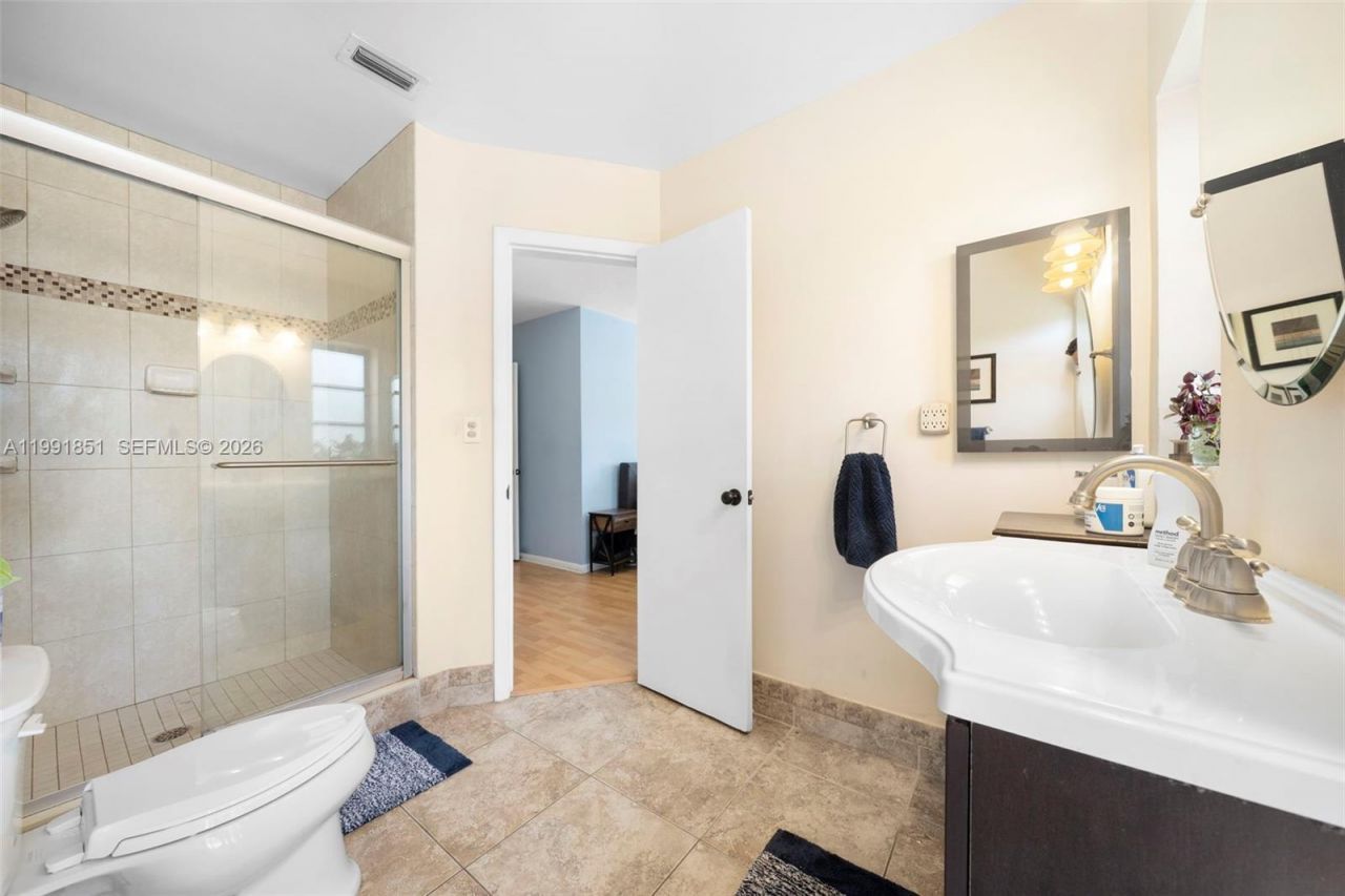 10364 SW 117th St, Miami, FL 33176 Photo