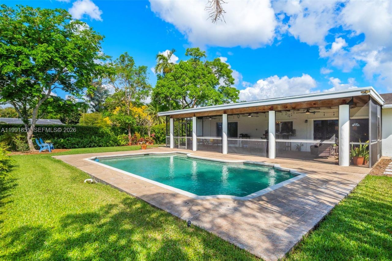 10364 SW 117th St, Miami, FL 33176 Photo