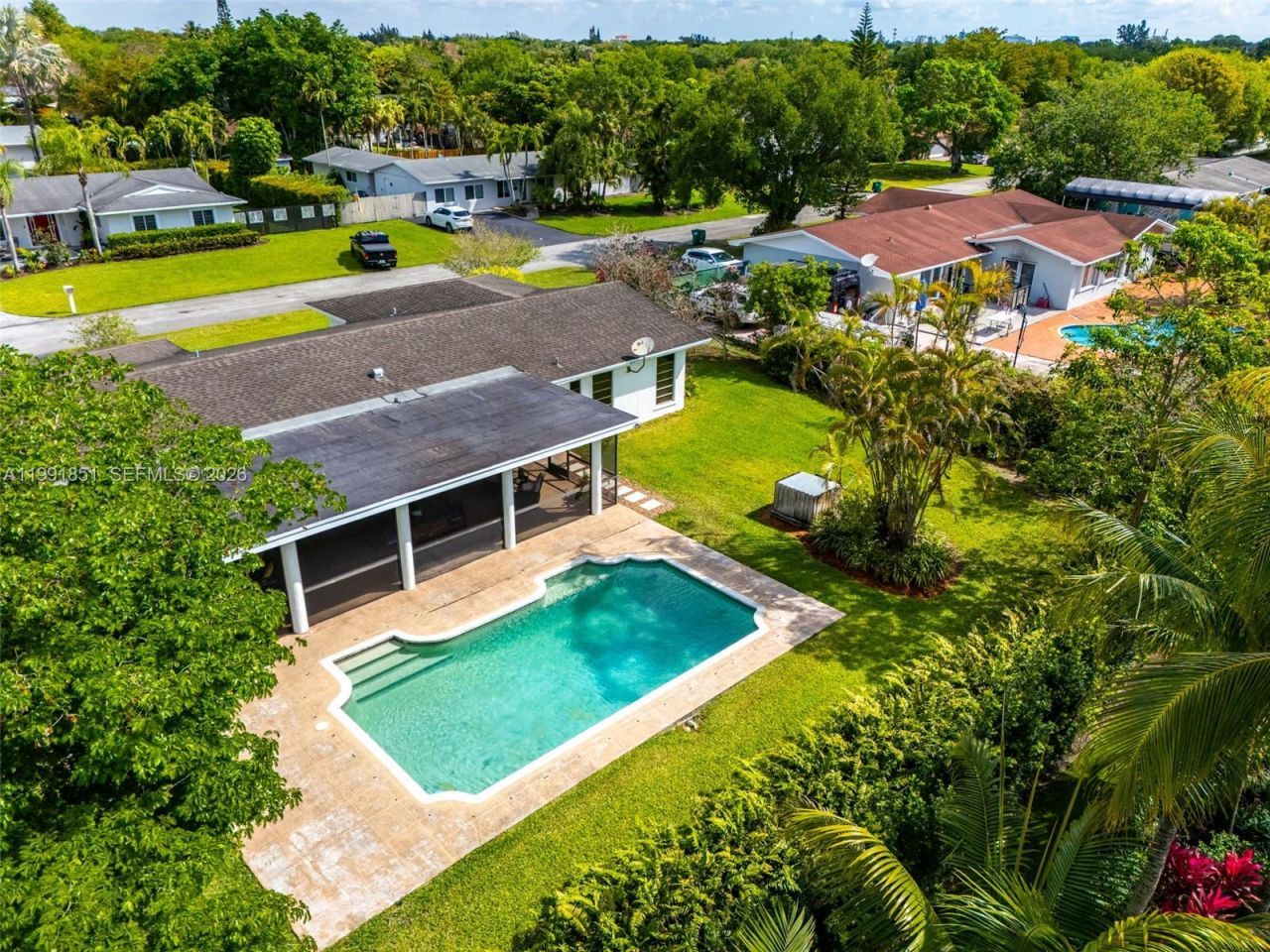 10364 SW 117th St, Miami, FL 33176 Photo