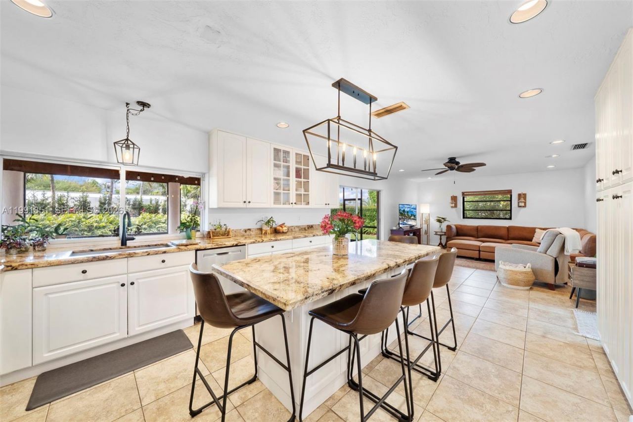 10364 SW 117th St, Miami, FL 33176 Photo