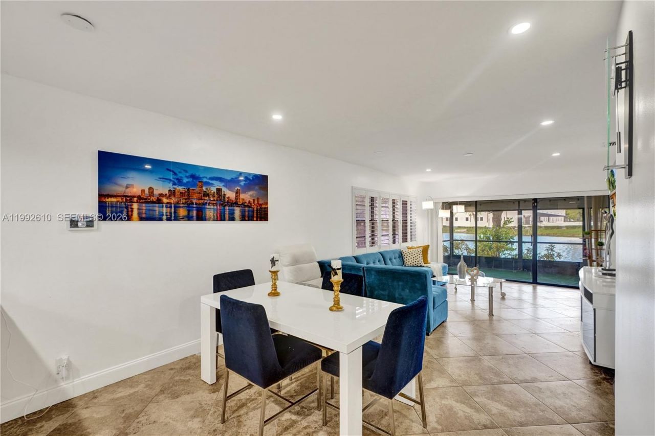 707 Banks Rd , Margate, FL 33063 Photo