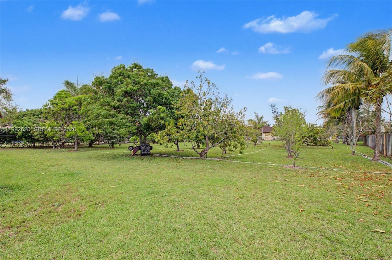 17113 SW 215th Ter, Miami, FL 33187 Photo