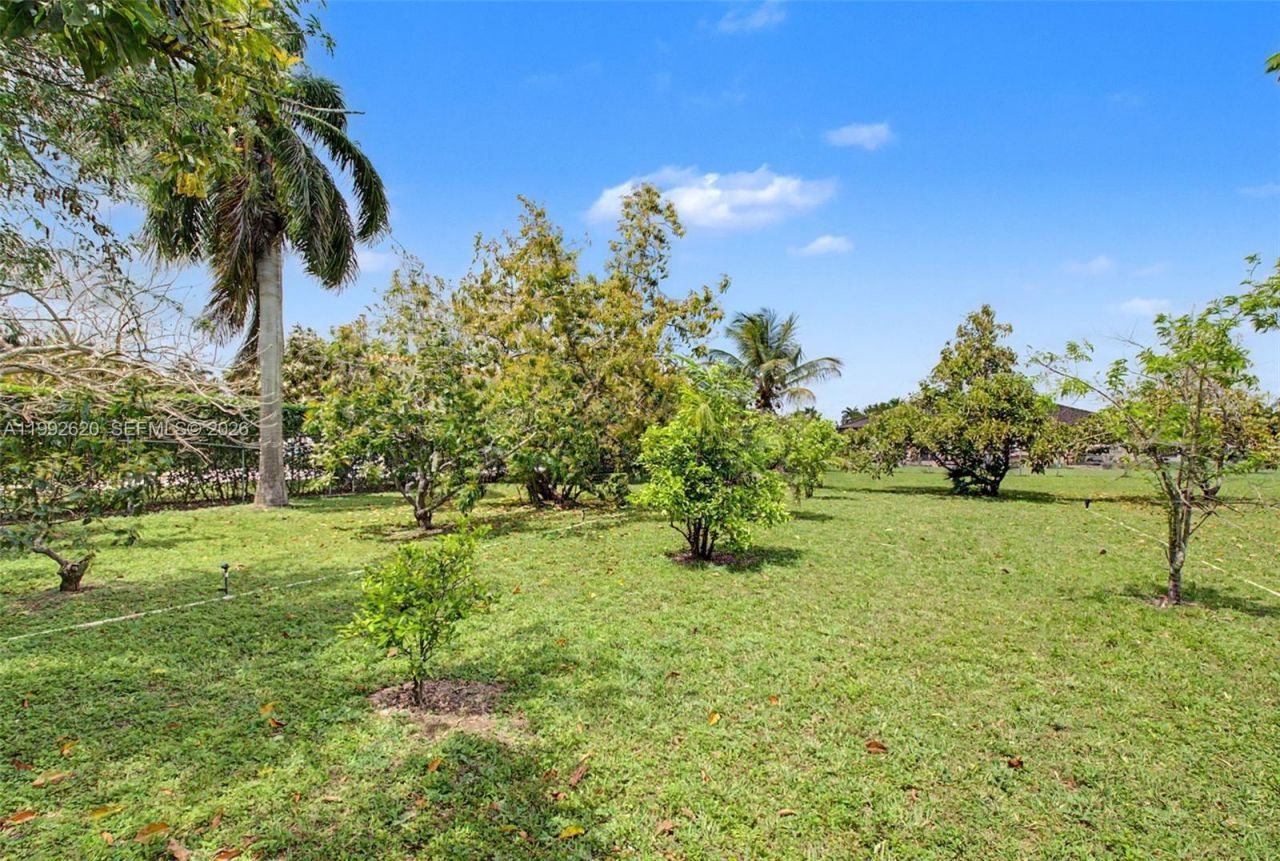 17113 SW 215th Ter, Miami, FL 33187 Photo