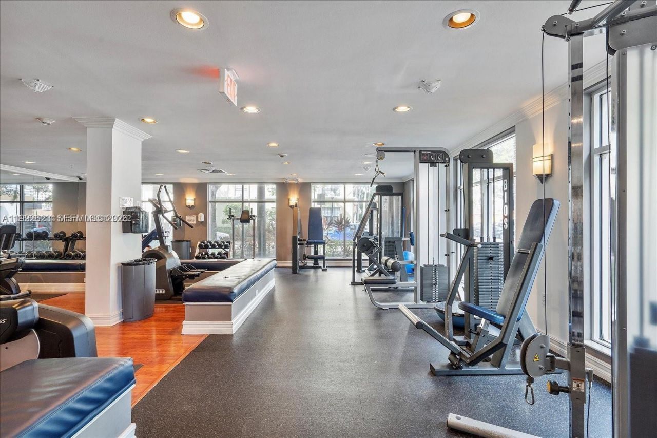 1900 Van Buren St , Unit 411B, Hollywood, FL 33020 Photo