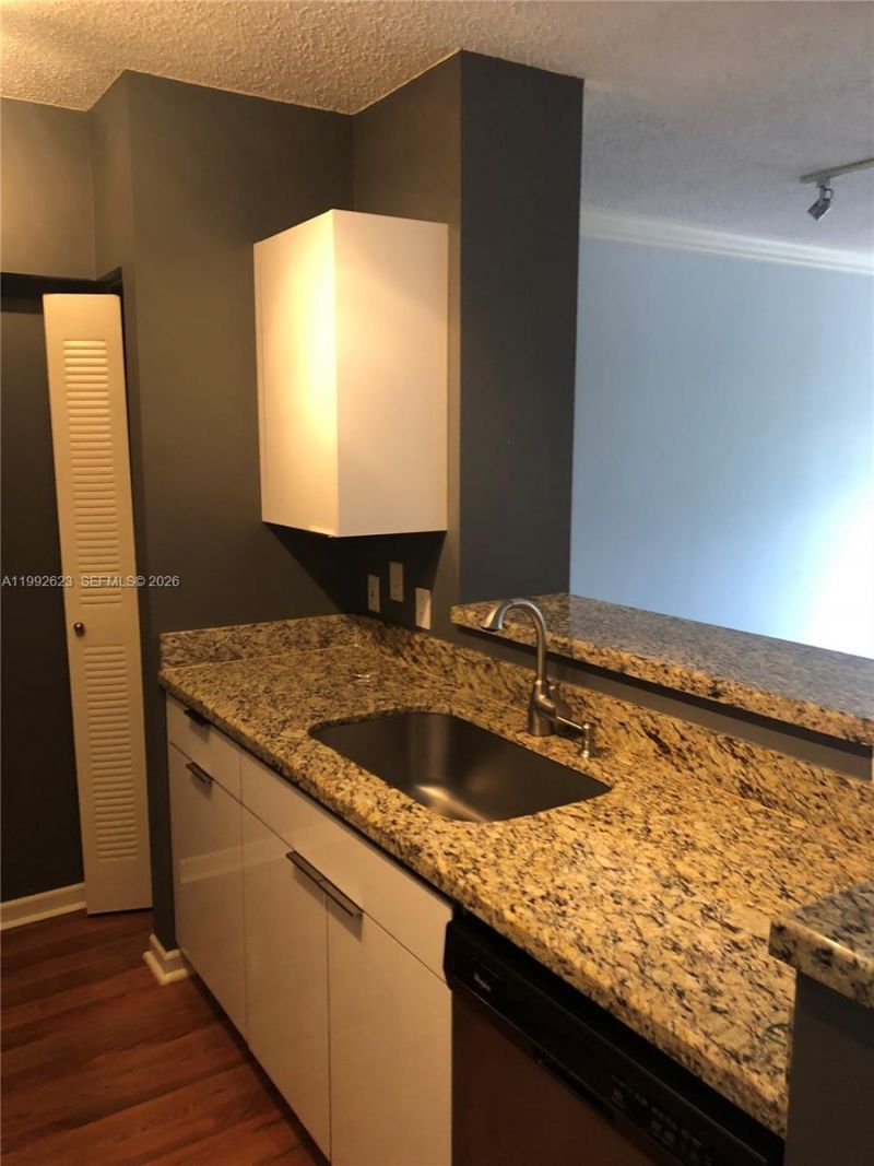 1900 Van Buren St , Unit 411B, Hollywood, FL 33020 Photo